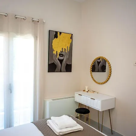 Maira House 公寓 *