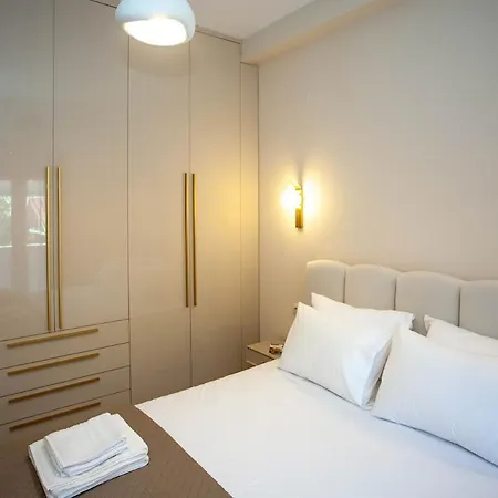 公寓 Maira House *